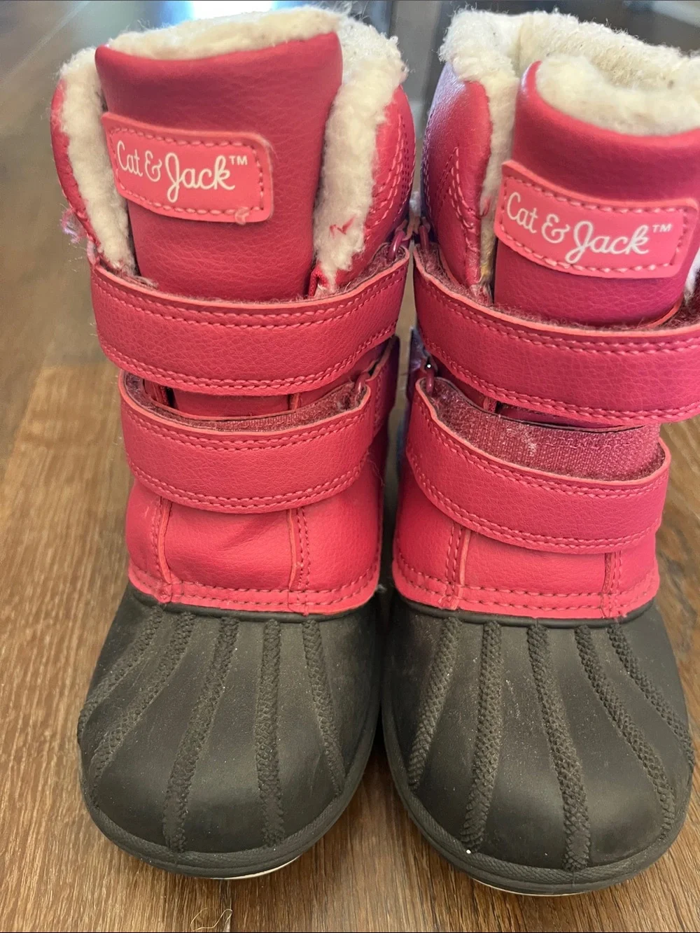 Cat and Jack girls size 11 pink winter boots. Great condition.